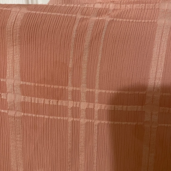 American Threads tiered ruffle romper in blush, XS, saints and secrets - Picture 7 of 8